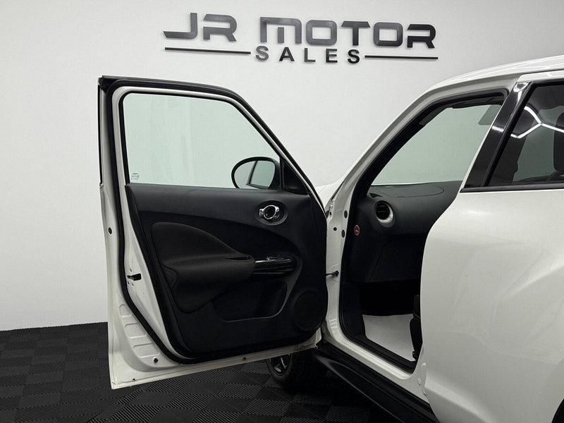 Nissan Juke 1.6 n-tec Euro 5 5dr (17in Alloy)