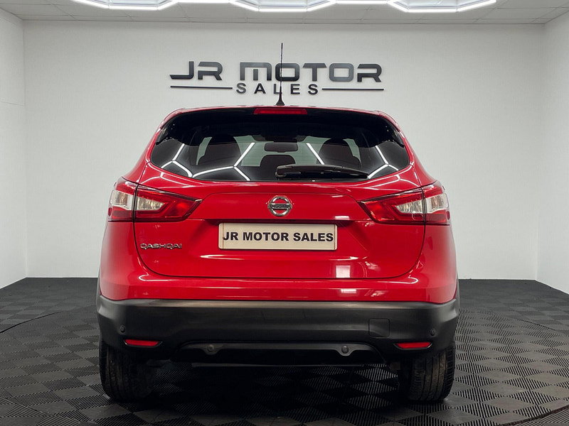 Nissan Qashqai 1.6 DIG-T n-tec 2WD Euro 6 (s/s) 5dr