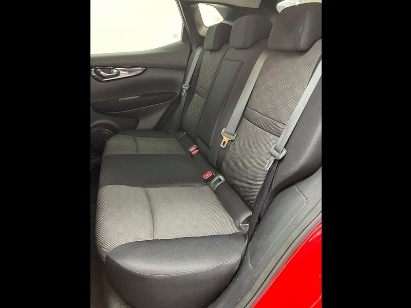 Nissan Qashqai 1.6 DIG-T n-tec 2WD Euro 6 (s/s) 5dr