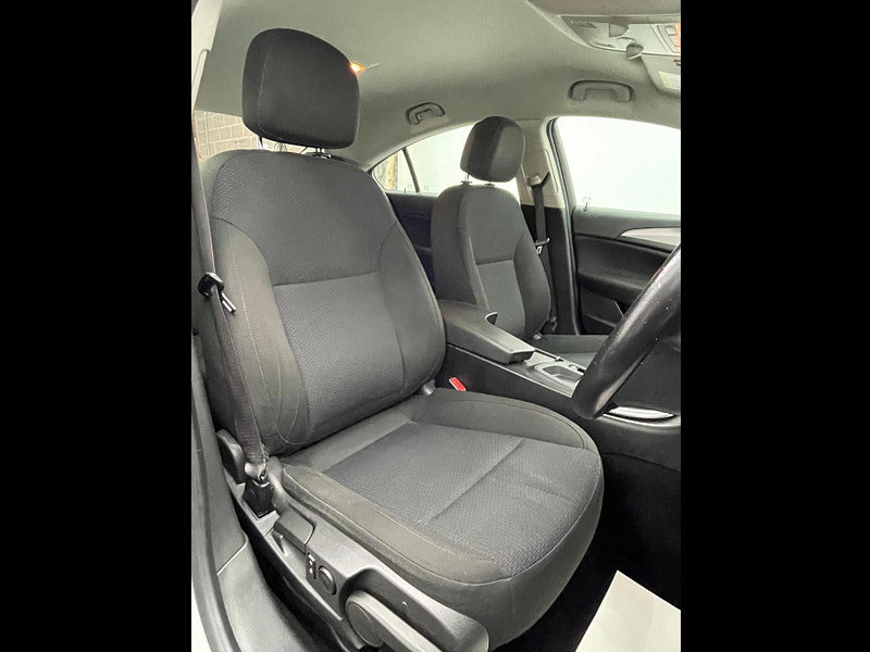 Vauxhall Insignia 1.8 16V Design Euro 5 5dr