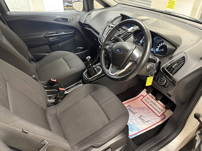 Ford B-Max 1.4 Zetec MPV 5dr Petrol Manual Euro 5 (90 ps)