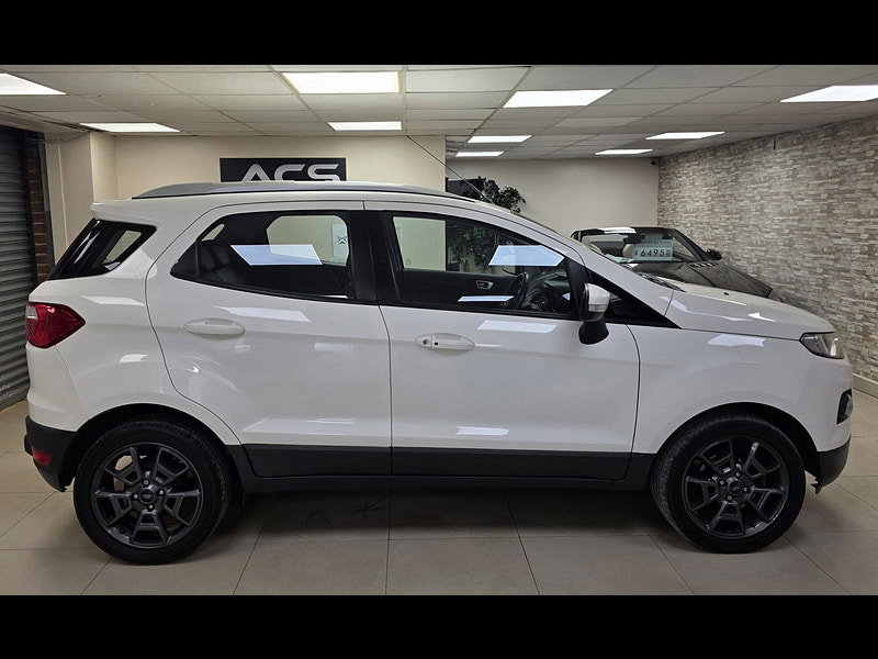 Ford EcoSport 1.5 TDCi Titanium SUV 5dr Diesel Manual 2WD Euro 6 (95 ps)