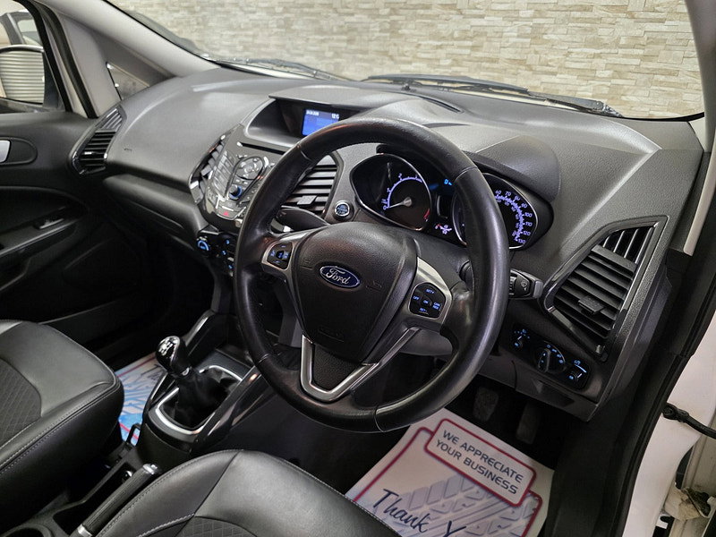 Ford EcoSport 1.5 TDCi Titanium SUV 5dr Diesel Manual 2WD Euro 6 (95 ps)