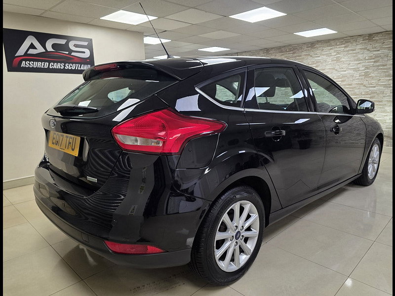 Ford Focus 1.0T EcoBoost Titanium Hatchback 5dr Petrol Manual Euro 6 (s/s) (125 ps)