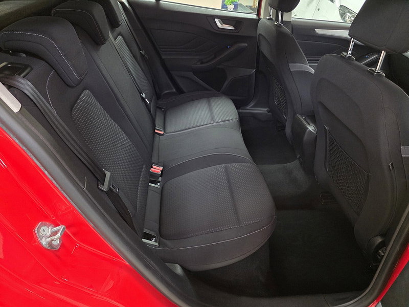 Ford Focus 1.0T EcoBoost Zetec Hatchback 5dr Petrol Manual Euro 6 (s/s) (100 ps)