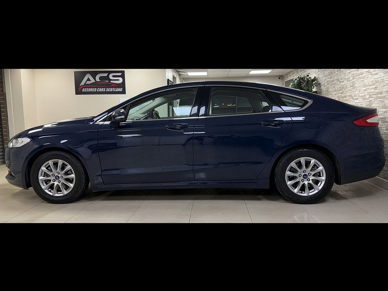 Ford Mondeo 1.5 TDCi ECOnetic Zetec Hatchback 5dr Diesel Manual Euro 6 (s/s) (120 ps)