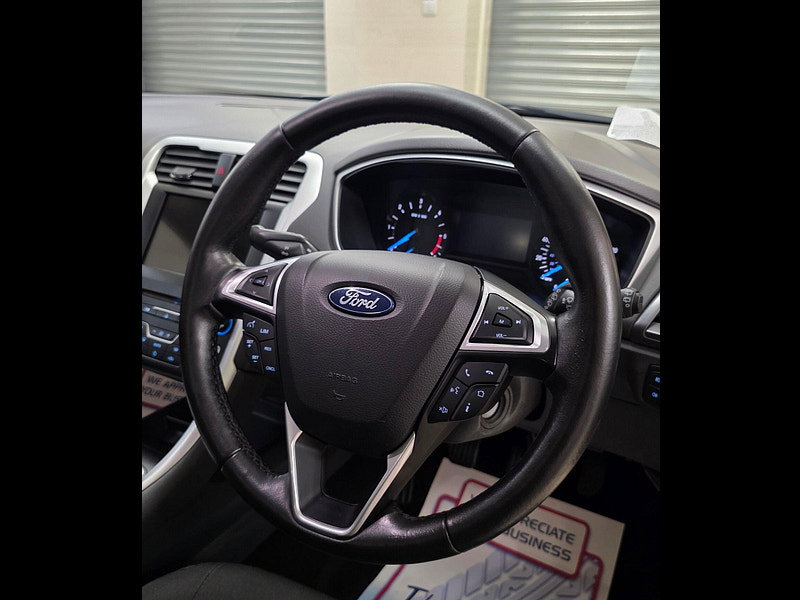 Ford Mondeo 1.5 TDCi ECOnetic Zetec Hatchback 5dr Diesel Manual Euro 6 (s/s) (120 ps)