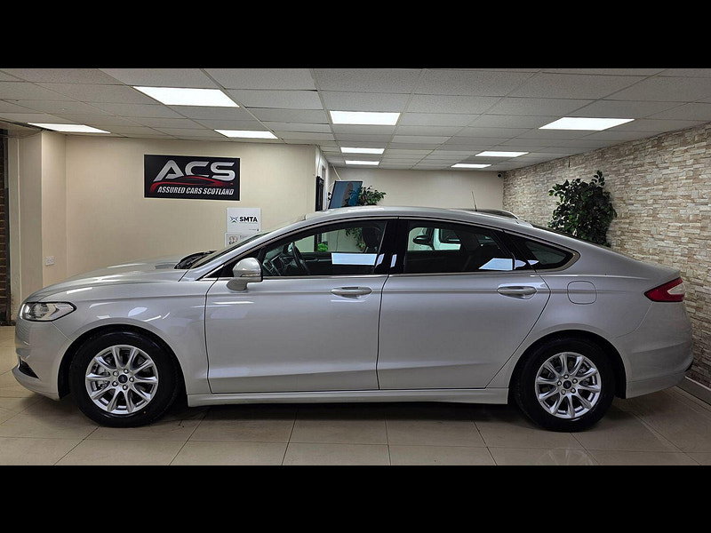 Ford Mondeo 1.5 TDCi ECOnetic Zetec Hatchback 5dr Diesel Manual Euro 6 (s/s) (120 ps)