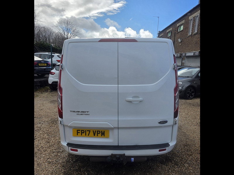Ford Transit Custom 2.0 TDCi 290 Panel Van 5dr Diesel Manual L2 H1 (157 g/km, 104 bhp)