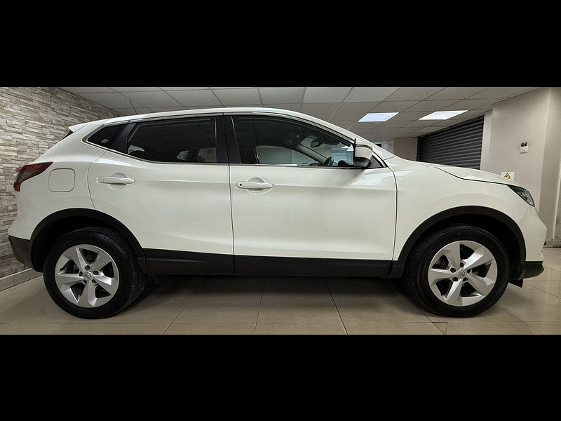 Nissan Qashqai 1.2 DIG-T Acenta SUV 5dr Petrol Manual Euro 6 (s/s) (115 ps)