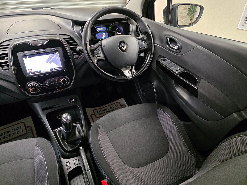 Renault Captur 0.9 TCe ENERGY Dynamique Nav SUV 5dr Petrol Manual Euro 6 (s/s) (90 ps)