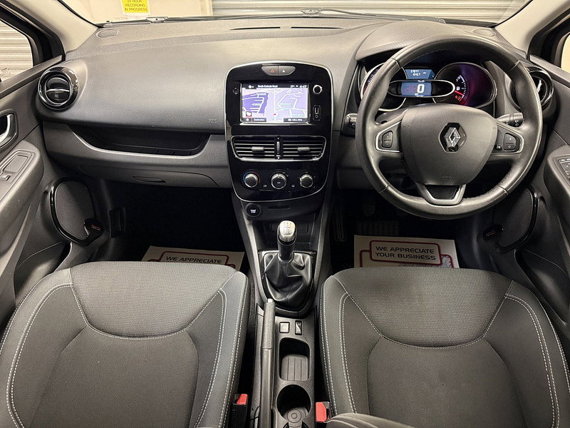 Renault Clio 0.9 TCe Dynamique Nav Hatchback 5dr Petrol Manual Euro 6 (s/s) (90 ps)