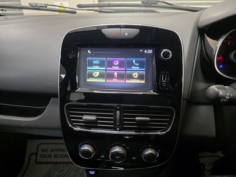 Renault Clio 1.5 dCi Dynamique Nav Hatchback 5dr Diesel Manual Euro 6 (s/s) (90 ps)