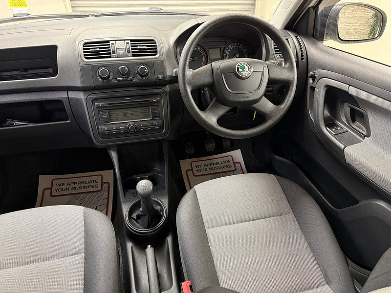 Skoda Fabia 1.2 HTP 12V 1 Hatchback 5dr Petrol Manual (140 g/km, 70 bhp)