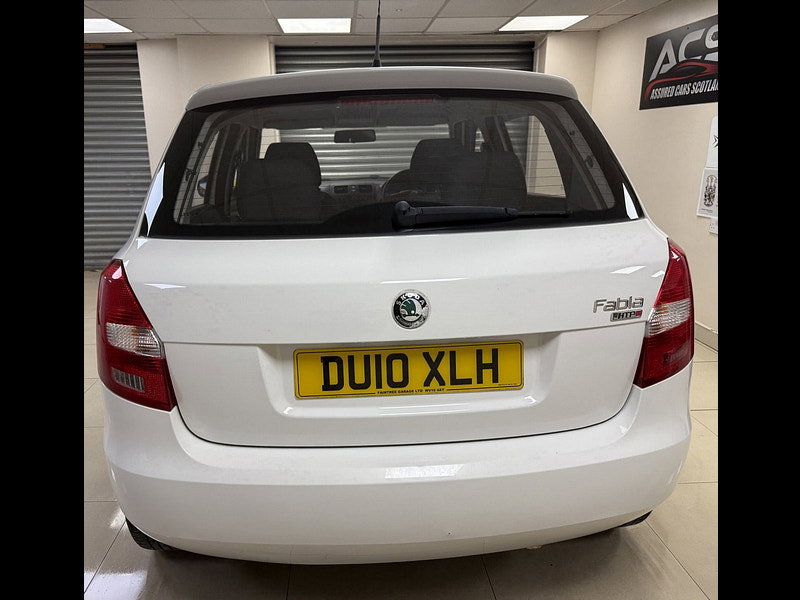 Skoda Fabia 1.2 HTP 12V 1 Hatchback 5dr Petrol Manual (140 g/km, 70 bhp)
