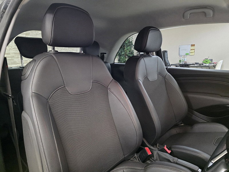 Vauxhall ADAM 1.4i ROCKS Hatchback 3dr Petrol Manual Euro 6 (87 ps)