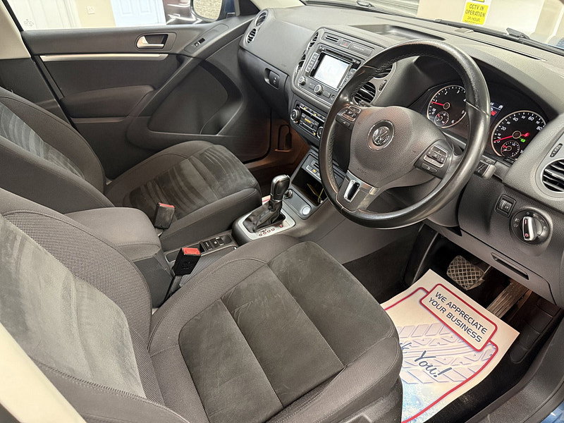 Volkswagen Tiguan 2.0 TDI BlueMotion Tech Match SUV 5dr Diesel DSG 4WD Euro 5 (s/s) (140 ps)