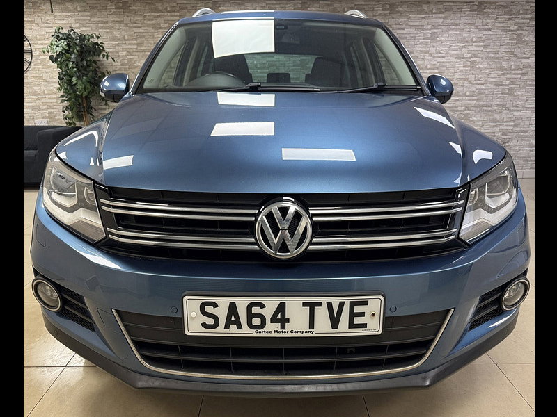 Volkswagen Tiguan 2.0 TDI BlueMotion Tech Match SUV 5dr Diesel DSG 4WD Euro 5 (s/s) (140 ps)