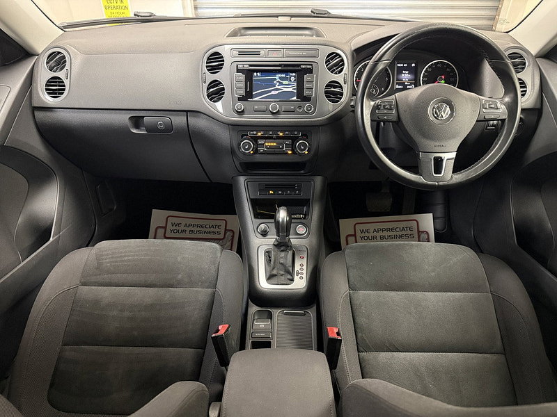 Volkswagen Tiguan 2.0 TDI BlueMotion Tech Match SUV 5dr Diesel DSG 4WD Euro 5 (s/s) (140 ps)