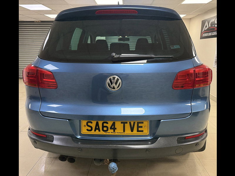 Volkswagen Tiguan 2.0 TDI BlueMotion Tech Match SUV 5dr Diesel DSG 4WD Euro 5 (s/s) (140 ps)