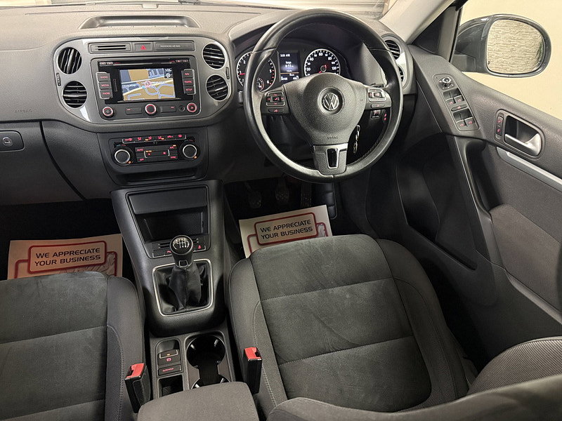 Volkswagen Tiguan 2.0 TDI BlueMotion Tech Match SUV 5dr Diesel Manual 2WD Euro 5 (s/s) (140 ps)