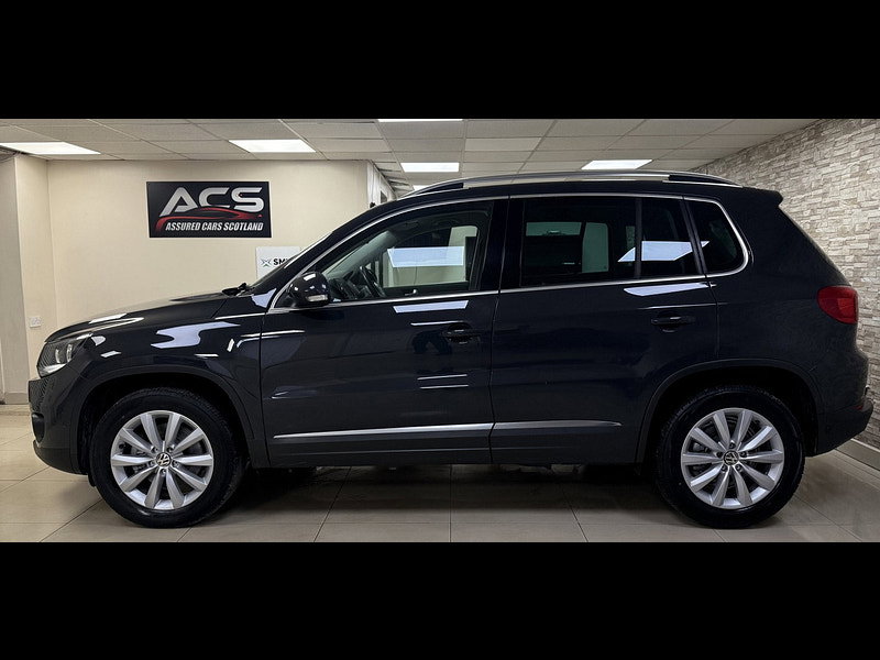 Volkswagen Tiguan 2.0 TDI BlueMotion Tech Match SUV 5dr Diesel Manual 2WD Euro 5 (s/s) (140 ps)