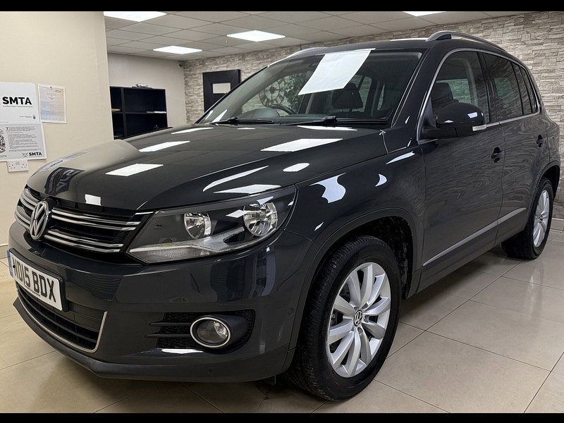 Volkswagen Tiguan 2.0 TDI BlueMotion Tech Match SUV 5dr Diesel Manual 2WD Euro 5 (s/s) (140 ps)
