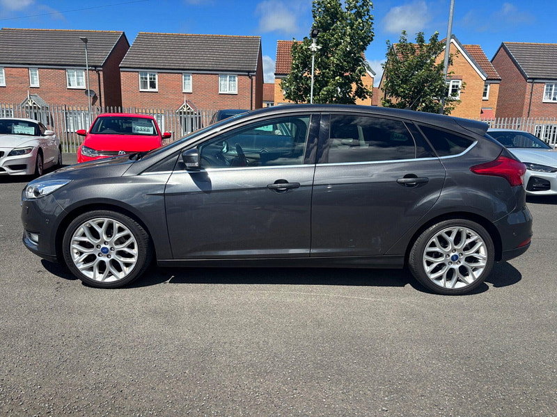 Ford Focus TITANIUM X