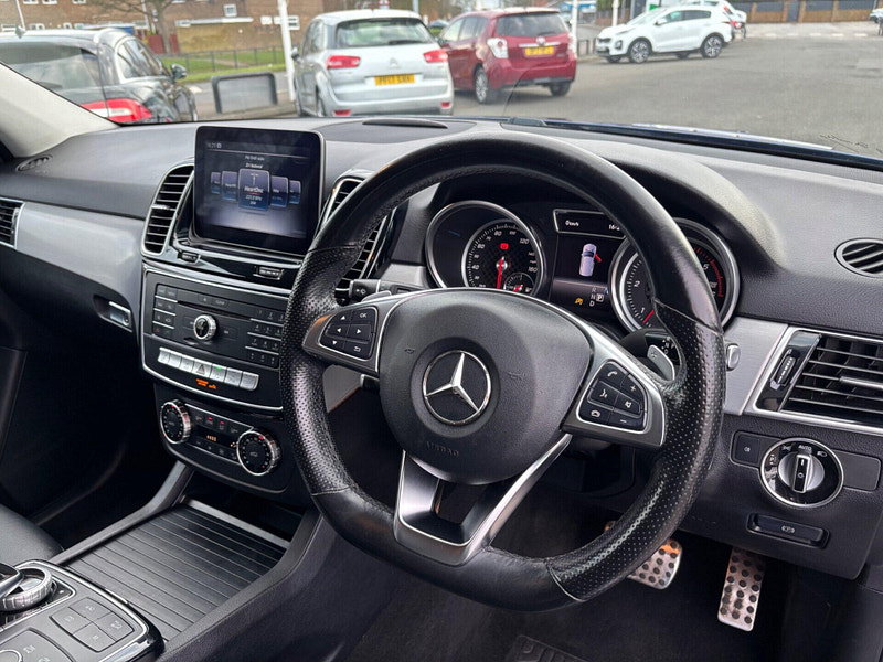 Mercedes-Benz GLE GLE 350 D 4MATIC AMG LINE