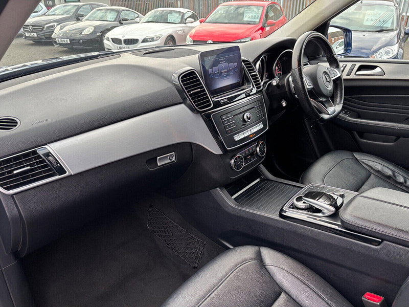 Mercedes-Benz GLE GLE 350 D 4MATIC AMG LINE
