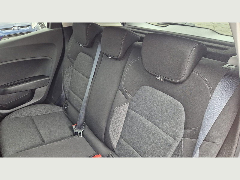 Renault Clio ICONIC TCE