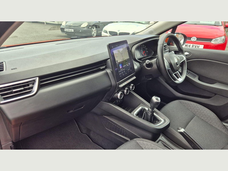 Renault Clio ICONIC TCE