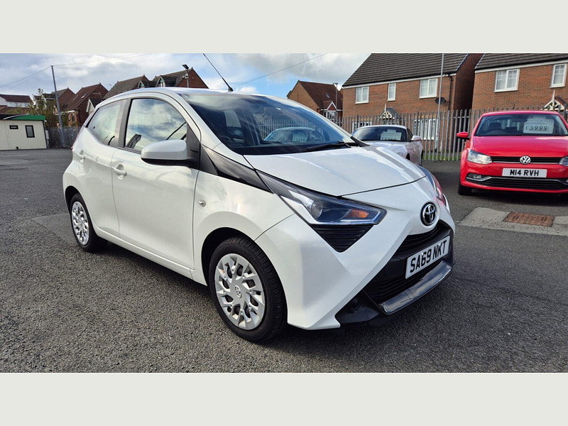 Toyota Aygo VVT-I X-PLAY X-SHIFT