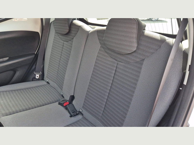 Toyota Aygo VVT-I X-PLAY X-SHIFT