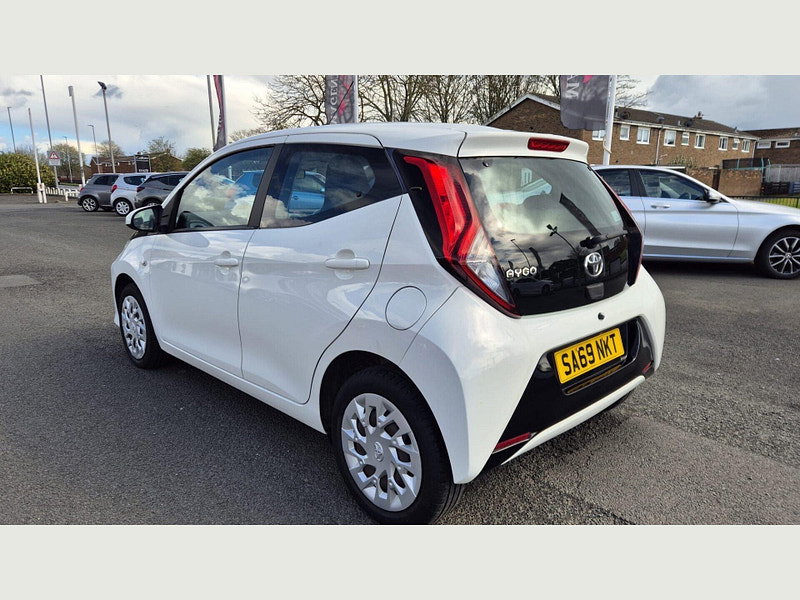 Toyota Aygo VVT-I X-PLAY X-SHIFT