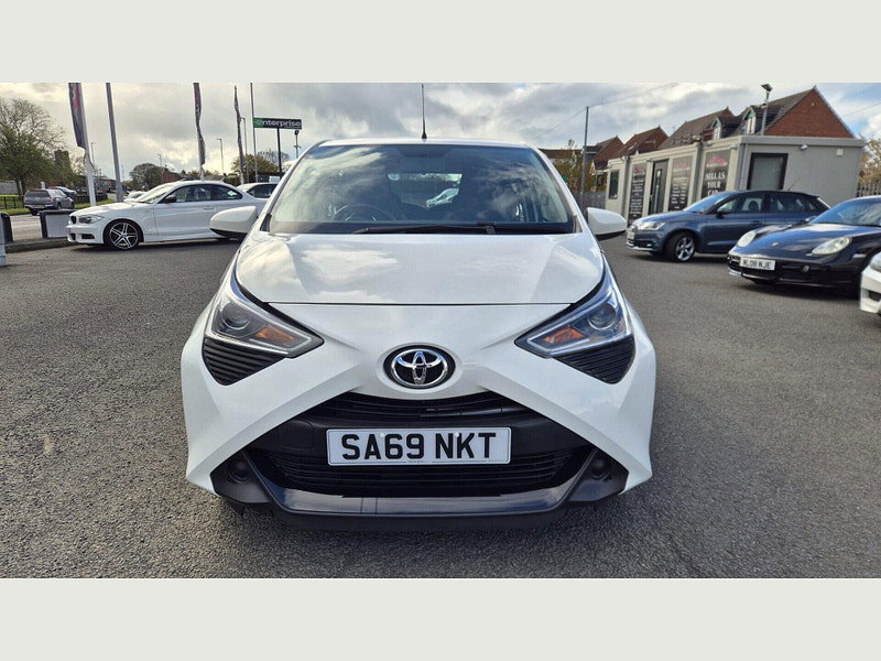 Toyota Aygo VVT-I X-PLAY X-SHIFT