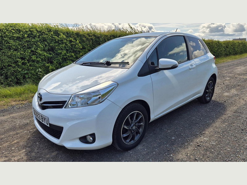 Toyota Yaris VVT-I EDITION