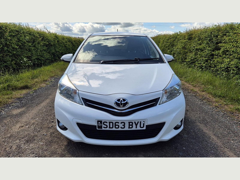 Toyota Yaris VVT-I EDITION