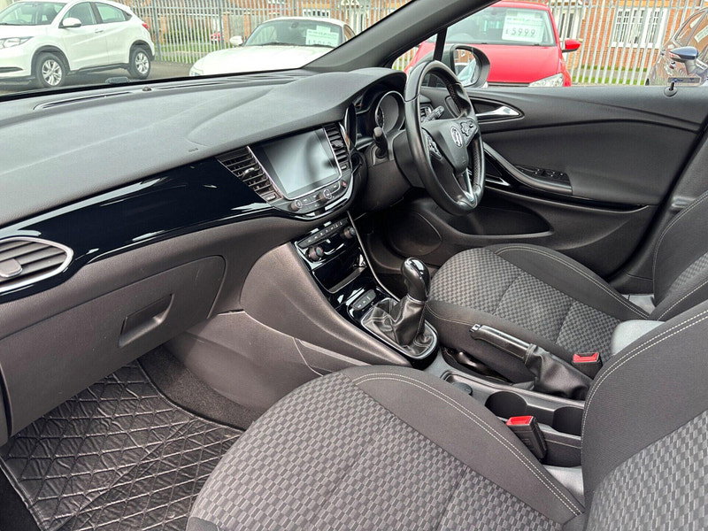 Vauxhall Astra SRI NAV