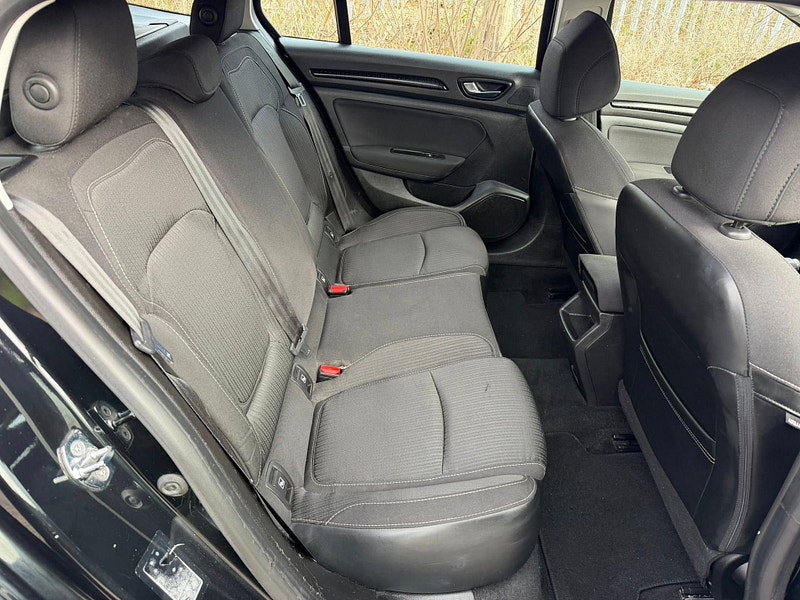 Renault Megane 1.5 dCi Expression + Sport Tourer 5dr Diesel Manual Euro 6 (s/s) (110 ps)