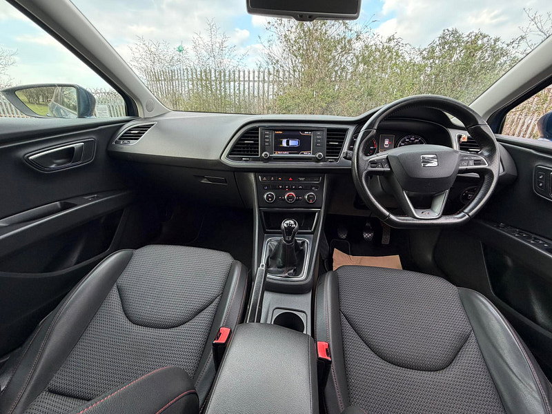 Seat Leon 2.0 TDI CR FR Sport Tourer 5dr Diesel Manual Euro 5 (s/s) (150 ps)