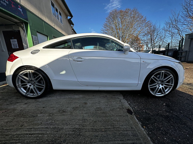 Audi TT 2.0L S Line Special Edition TFSI Coupe 3dr Petrol Manual Euro 4 (200 bhp) 3dr Manual 2026