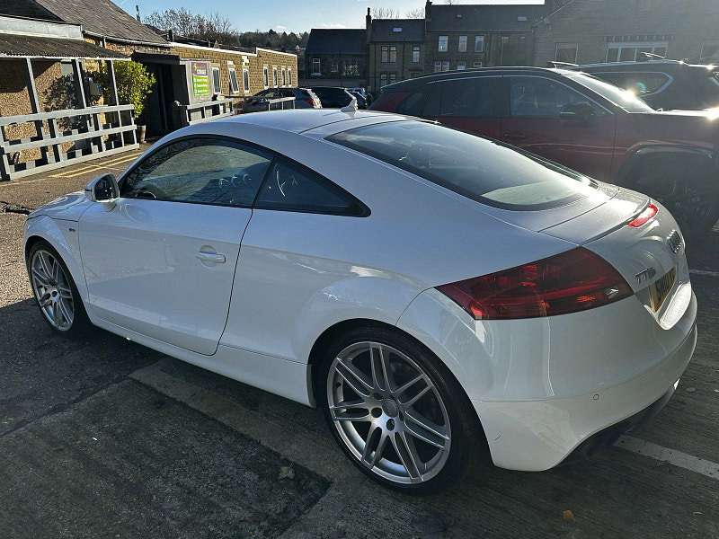 Audi TT 2.0L S Line Special Edition TFSI Coupe 3dr Petrol Manual Euro 4 (200 bhp) 3dr Manual 2026