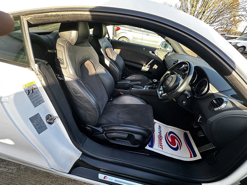 Audi TT 2.0L S Line Special Edition TFSI Coupe 3dr Petrol Manual Euro 4 (200 bhp) 3dr Manual 2026