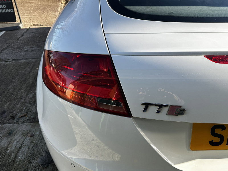 Audi TT 2.0L S Line Special Edition TFSI Coupe 3dr Petrol Manual Euro 4 (200 bhp) 3dr Manual 2026