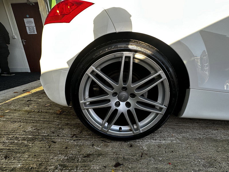 Audi TT 2.0L S Line Special Edition TFSI Coupe 3dr Petrol Manual Euro 4 (200 bhp) 3dr Manual 2026