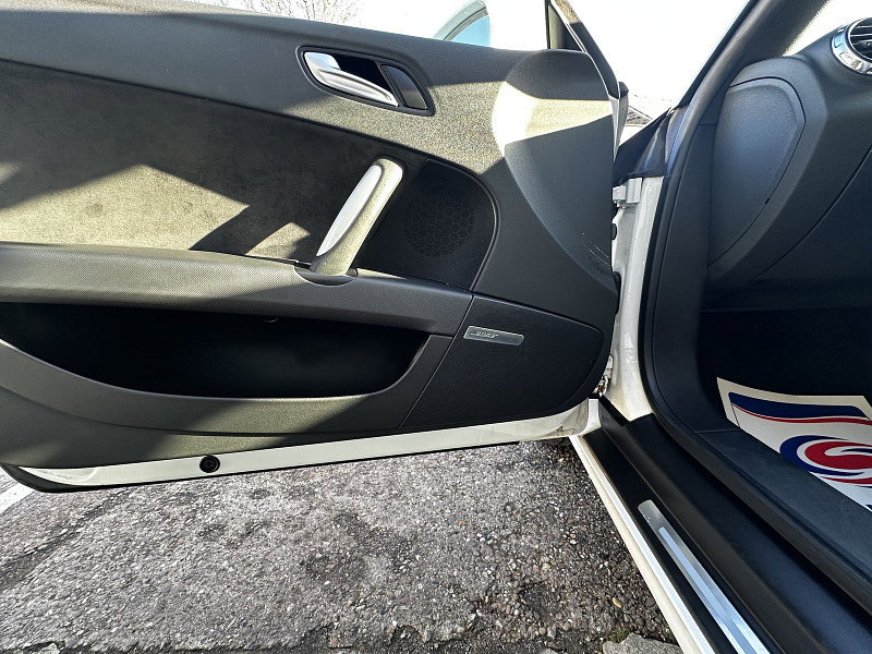 Audi TT 2.0L S Line Special Edition TFSI Coupe 3dr Petrol Manual Euro 4 (200 bhp) 3dr Manual 2026