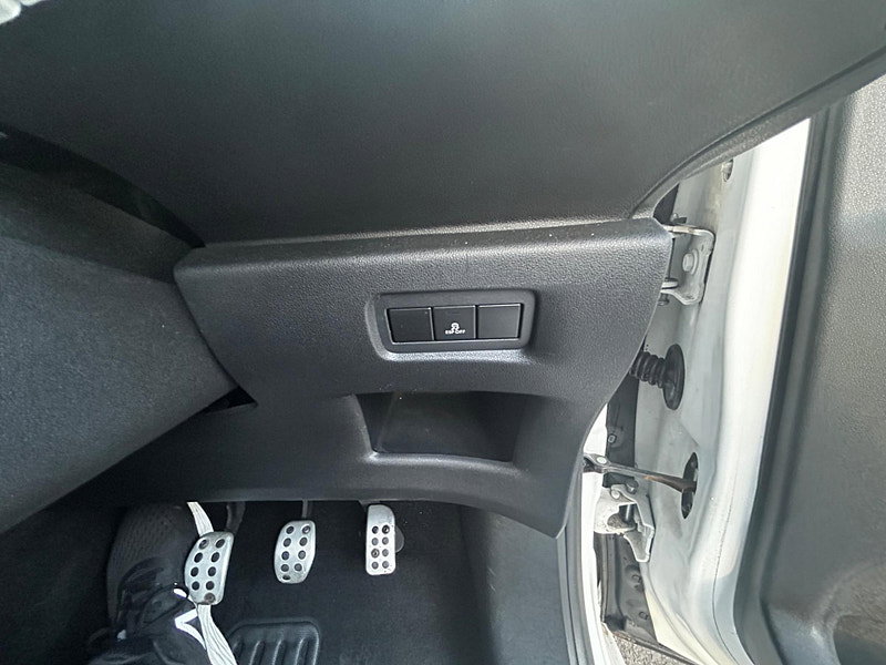 Citroen DS3 1.6 VTi White Euro 5 3dr 3dr Manual 2026