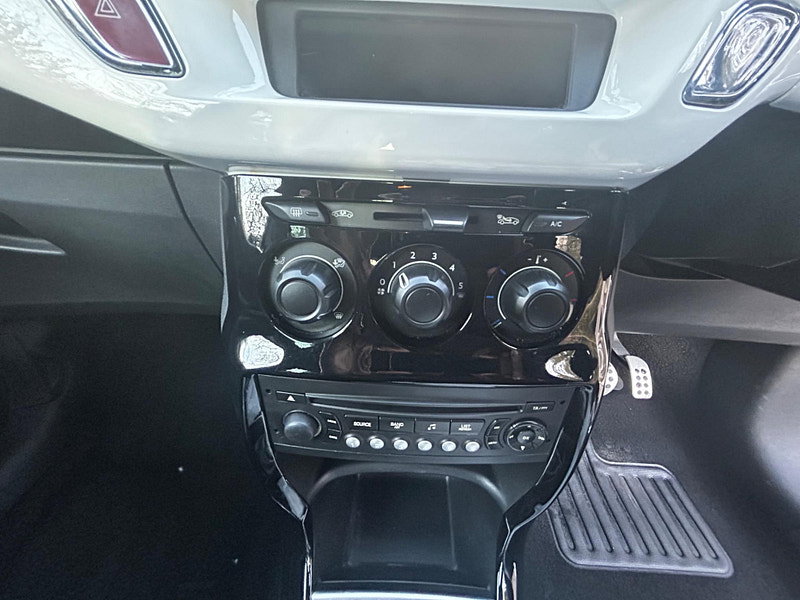 Citroen DS3 1.6 VTi White Euro 5 3dr 3dr Manual 2026