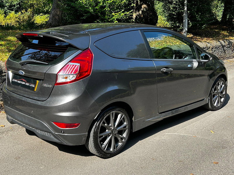 Ford Fiesta Van 1.5 TDCi Panel Van 3dr 3dr Manual 2026